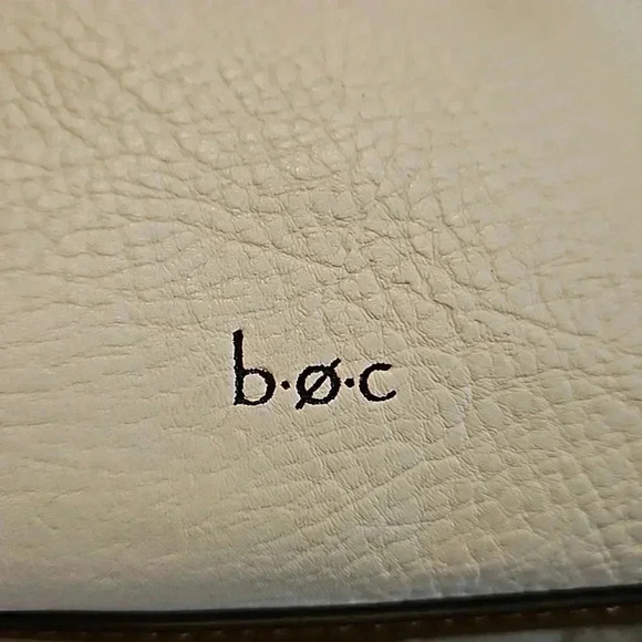B.O.C. Born Concepts Cream and Brown Leather shoulder bag. - Picture 4 of 7